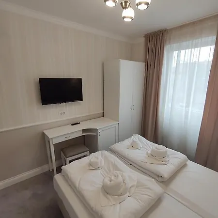 Hotel Fanea *