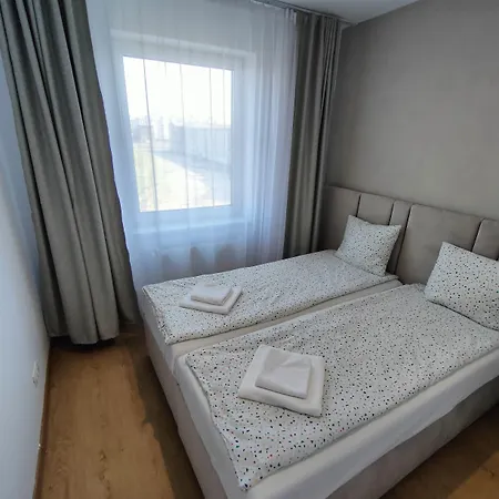 Fanea Hotell *